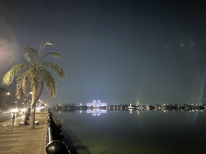 LAKE FRONT — Kompally, Hyderabad — photo 3