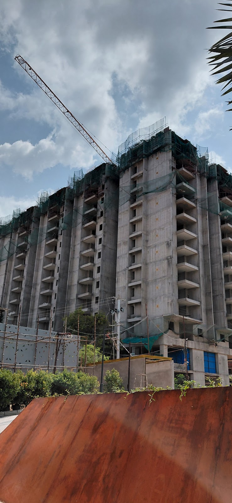 Luxor Exclusive — Ameenpur, Hyderabad — photo 3